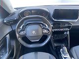 Peugeot 2008 (2021) 1.2PT, Allure, AT - náhled 11