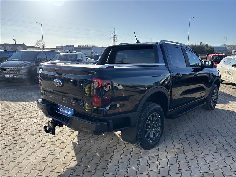 Ford Ranger 3,0 EcoBlue 177 kW V6 Wildtrak - fotka 5 z 47