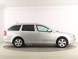 Škoda Octavia (2010) 2.0 TDI, Serv.kniha, Xenony - náhled 6