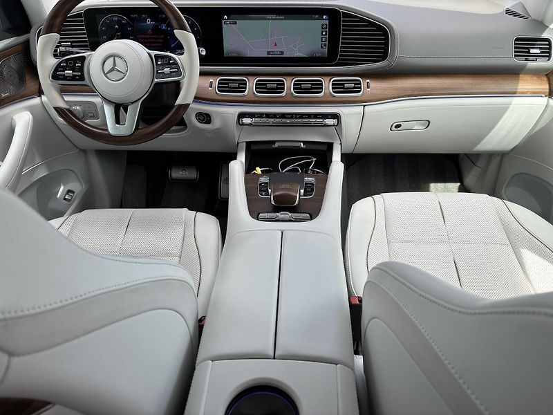 Mercedes-Benz GLS (2023) 600 4MATIC MAYBACH, ČR, DPH - fotka 11 z 19
