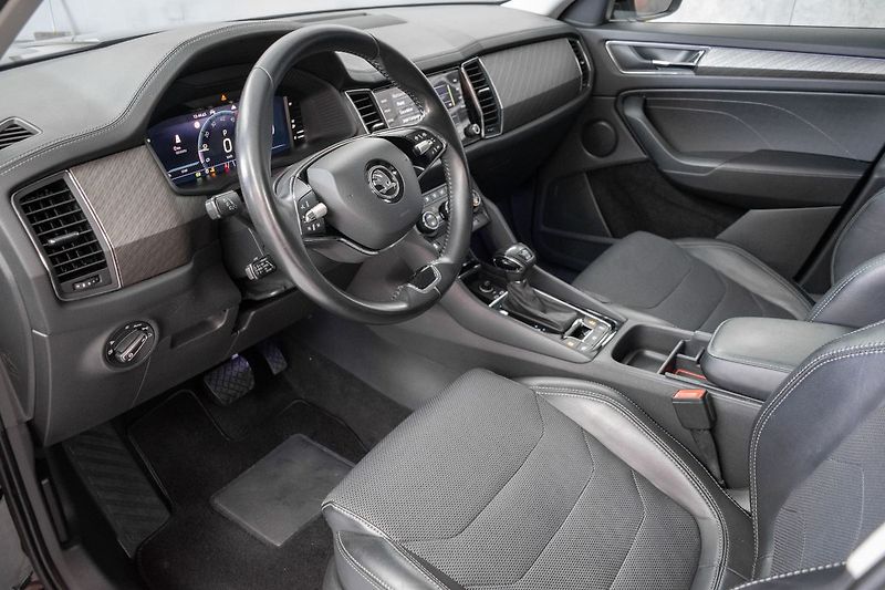 Škoda Kodiaq 2.0 TDI DSG*4X4*7.MÍST*ACC*DPH - fotka 14 z 46