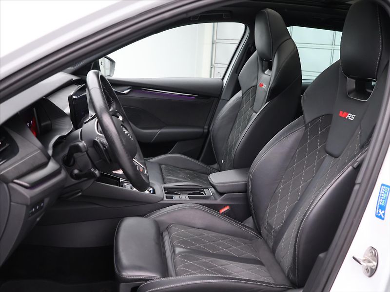Škoda Octavia 2,0 TSI 180kW DSG RS 1.Maj - fotka 12 z 40
