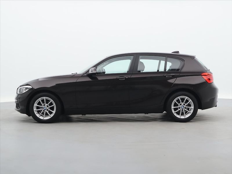 BMW Řada 1 1,5 118i Advantage 1.Maj. - fotka 4 z 30