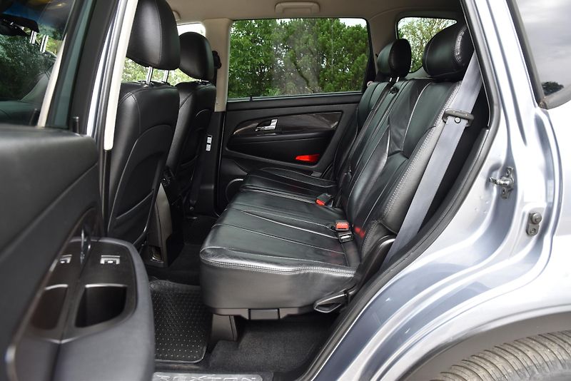 SsangYong Rexton RX 200e-XDi 4WD A/T,KŮŽE,7MÍST - fotka 26 z 45
