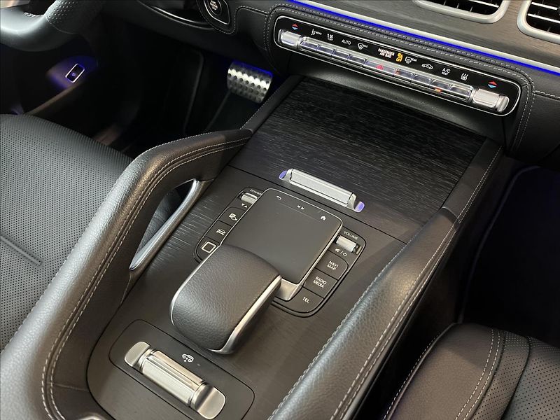 Mercedes-Benz GLE 350 de 4MATIC s hybridní techn - fotka 19 z 23