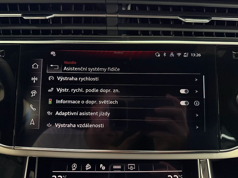 Audi Q7 50TDI QUATTRO S-LINE, EL.TAŽNÉ - fotka 20 z 32
