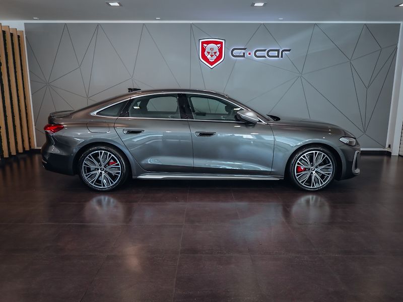 Audi S5 Sedan quattro 3.0TFSI - fotka 4 z 28