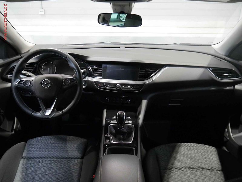 Opel Insignia (2019) 2.0 CDTI, 1.maj, AC, navi - fotka 8 z 19