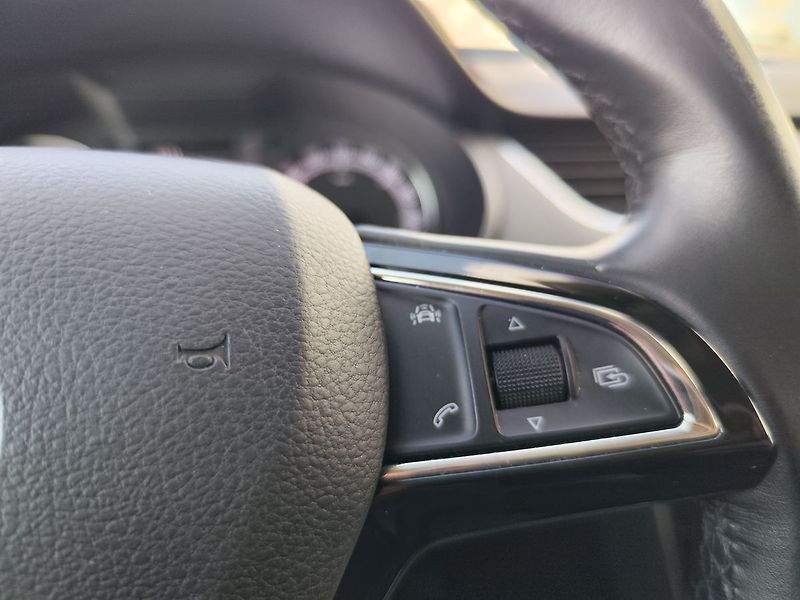 Škoda Octavia 1.4 TSI/110kW Trumf Plus - fotka 23 z 28