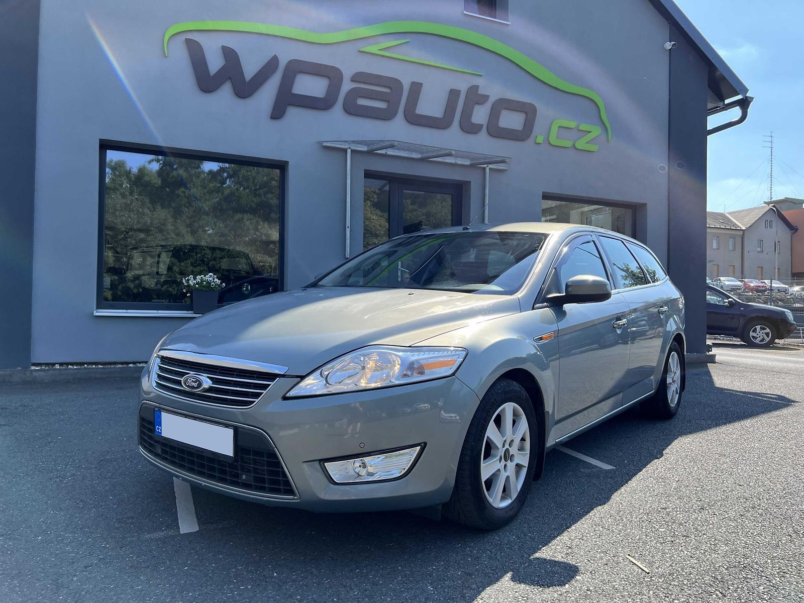 Ford Mondeo 2.0 TDCi 96 kW PRAV. SERVIS