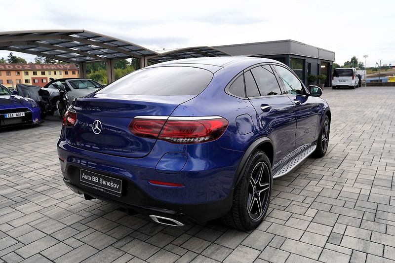 Mercedes-Benz GLC 300 de 4Matic Coupe AMG,ČR - fotka 6 z 45