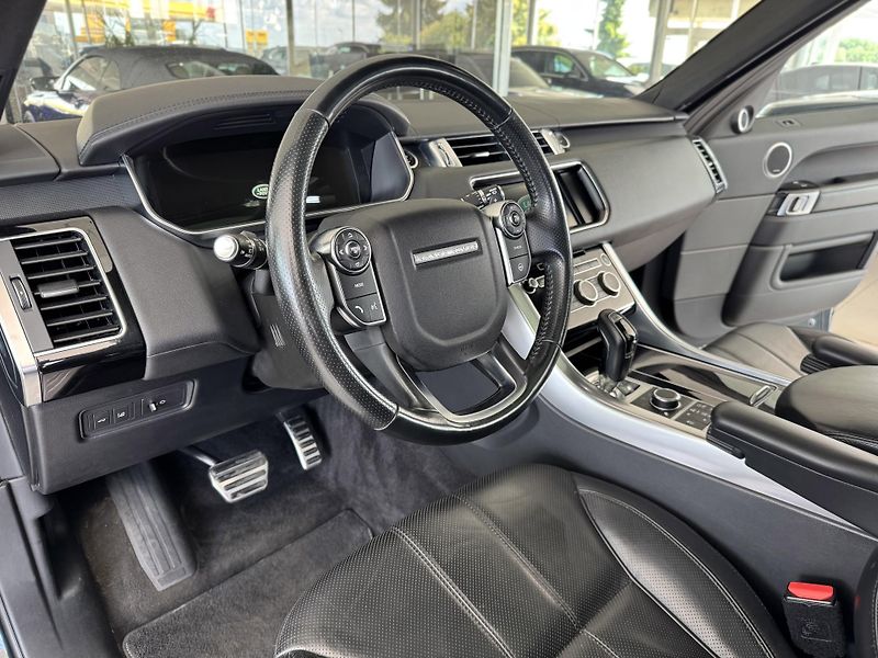 Land Rover Range Rover Sport 3,0SDV6 HSE*225kW*REZERVACE! - fotka 12 z 46