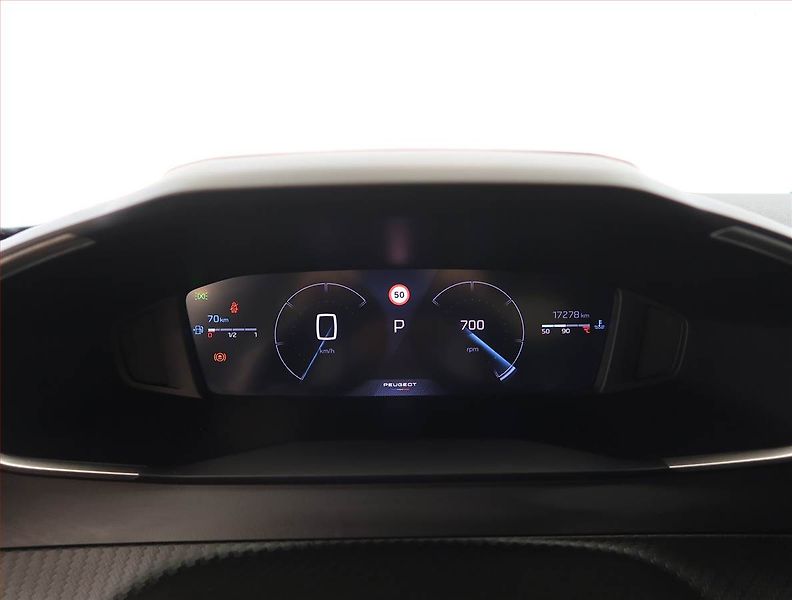 Peugeot 2008 (2025) 1.2 PureTech - fotka 11 z 26