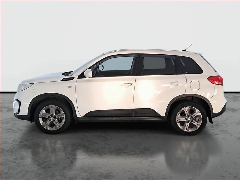 Suzuki Vitara (2015) 1.6 DDiS, 4X4, Navi, Tempomat - fotka 3 z 19