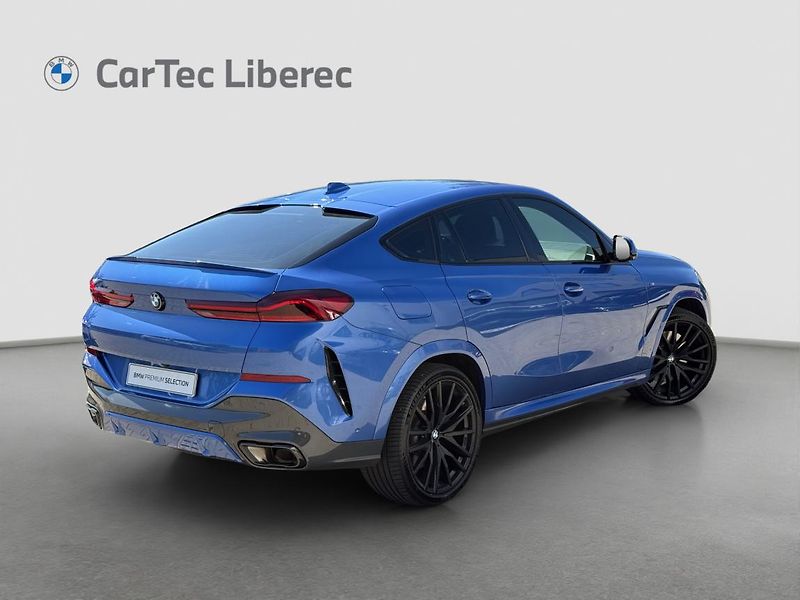 BMW X6 xDrive30d - fotka 3 z 19