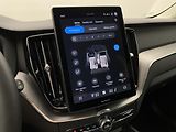 Volvo XC60 (2026) T6 AWD AUT DARK PLUS - náhled 40