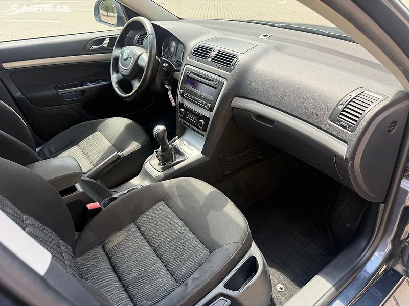 Škoda Octavia (2009) 1.8TSI, 118kw Tažné 1.3T - fotka 9 z 20