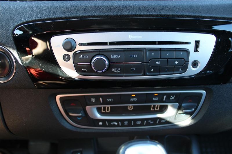 Renault Scénic 1,5 DCi  AUTOMAT, STK 12/2027 - fotka 20 z 33