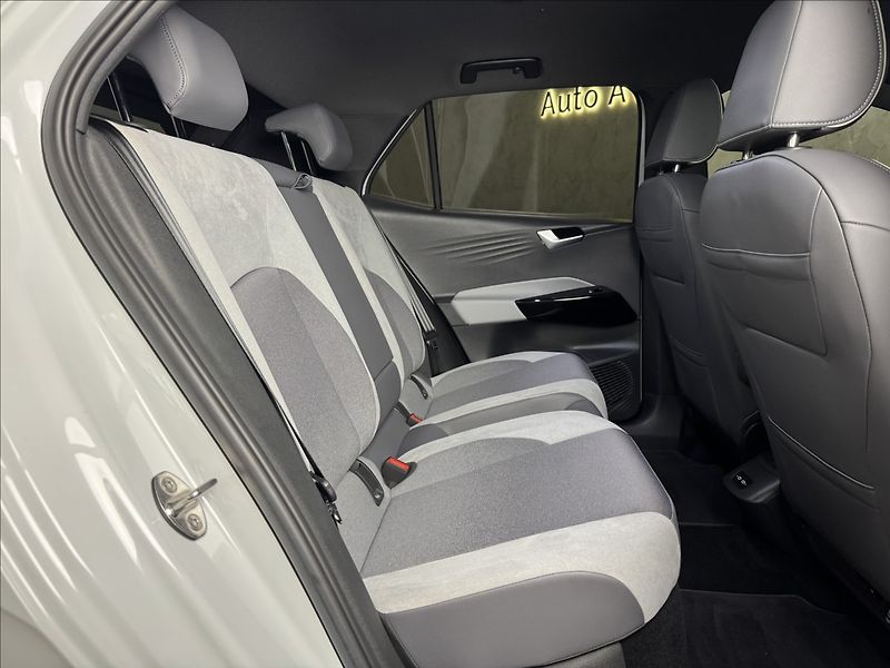 Volkswagen ID.3 Pro S 82kWh Assist Tepelko - fotka 14 z 50