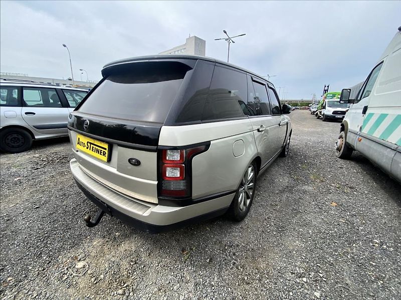 Land Rover Range Rover 4,4 SDV8 Vogue Auto NEPOJÍZDNÉ - fotka 11 z 43