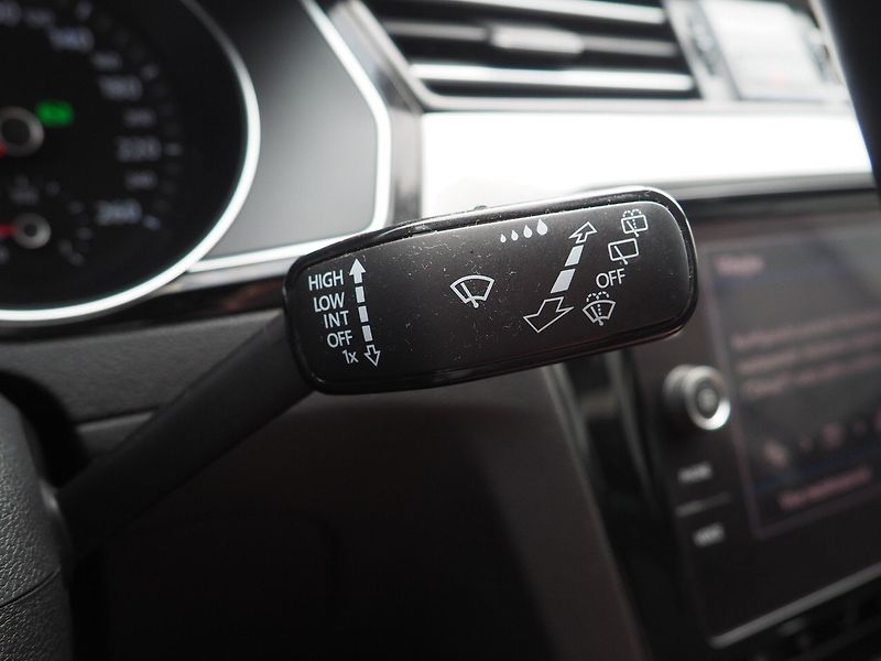 Volkswagen Passat (2020) 2.0TDI, 90kW - fotka 25 z 36