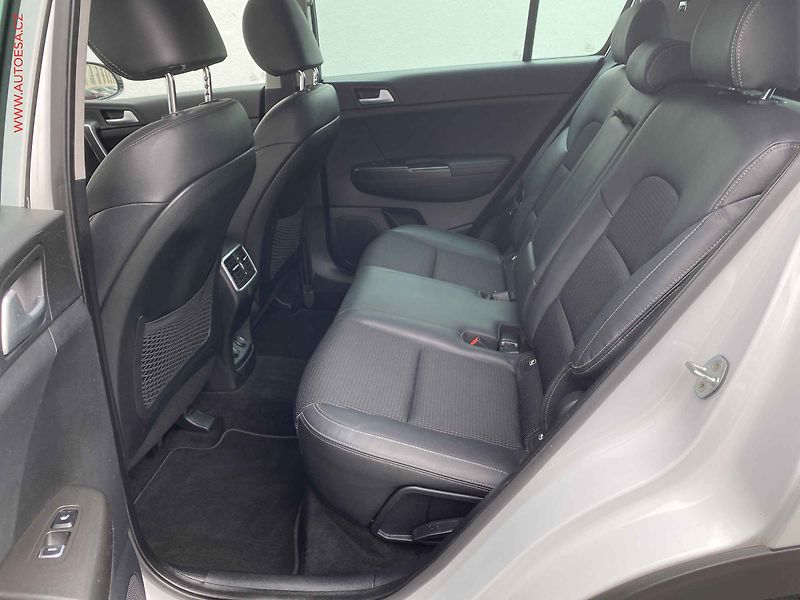 Kia Sportage (2016) 1.6 GDi 2WD, Spirit, TZ - fotka 10 z 19