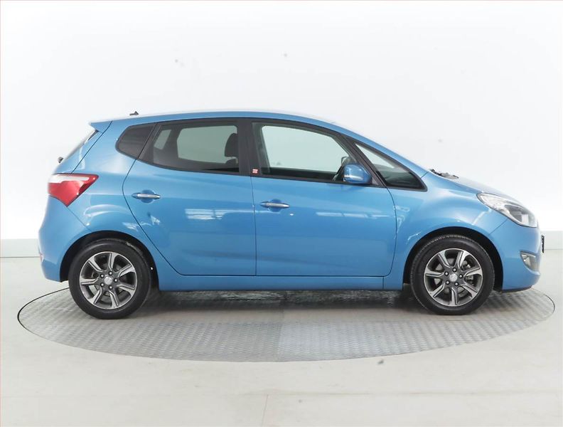 Hyundai ix20 (2017) 1.6 CVVT, Automat, Tempomat - fotka 6 z 15