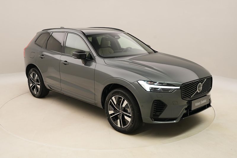 Volvo XC60 T8 AWD RECHARGE PLUS DARK CZ - fotka 17 z 66