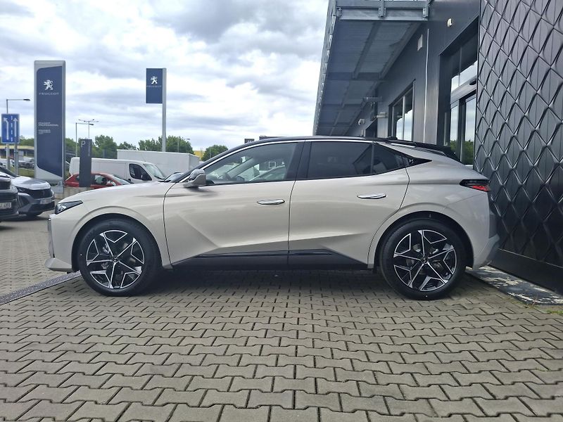 DS Automobiles DS N°4 (2026) N°4  PERFORMANCE LINE HYBRID   - fotka 27 z 29