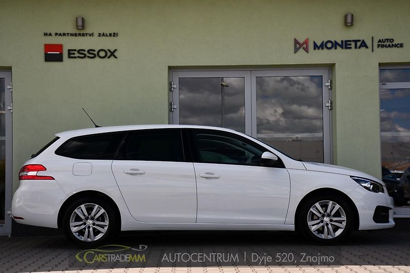 Peugeot 308 SW 1.5BlueHDi ACTIVE CARPLAY - fotka 6 z 49