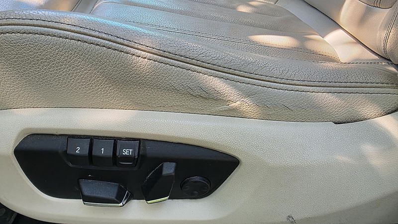 BMW X5 (2017) Prodám BMW X5 xDrive 30d - fotka 21 z 30