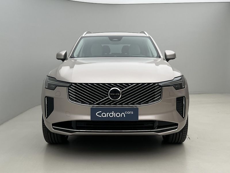 Volvo XC90 (2026) T8 AWD RECHARGE ULTRA BRIGHT - fotka 18 z 50