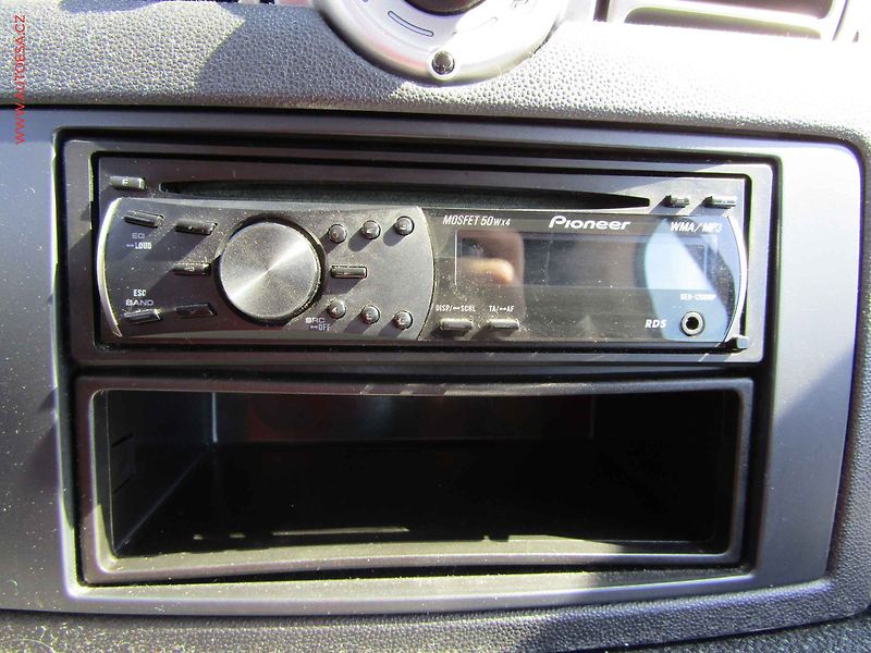 Smart Fortwo (2010) 0.8CDi, AT, panor - fotka 11 z 13