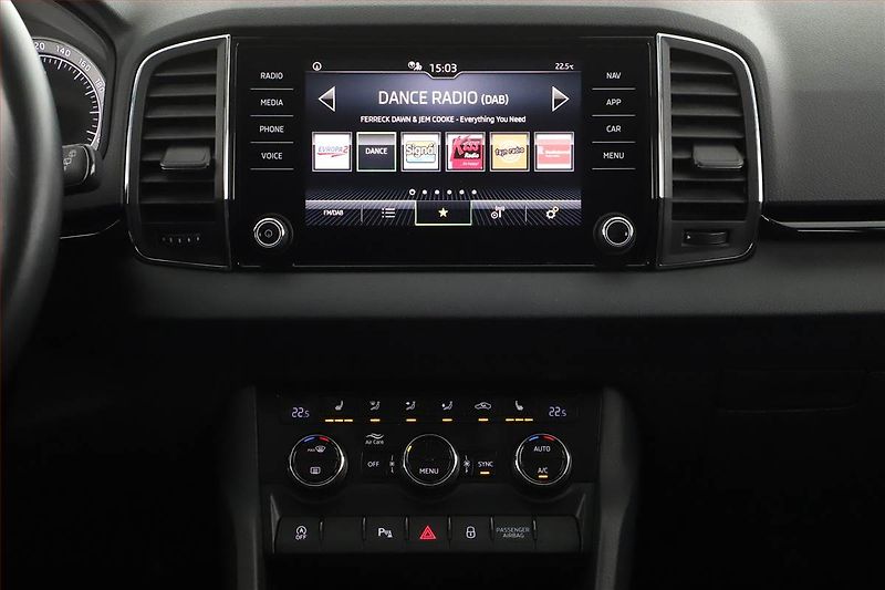 Škoda Karoq (2021) Style 2.0 TDI, Navi, Tempomat - fotka 12 z 18