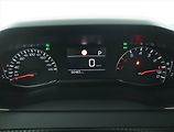 Peugeot 2008 (2022) Allure 1.2 PureTech, Automat - náhled 11