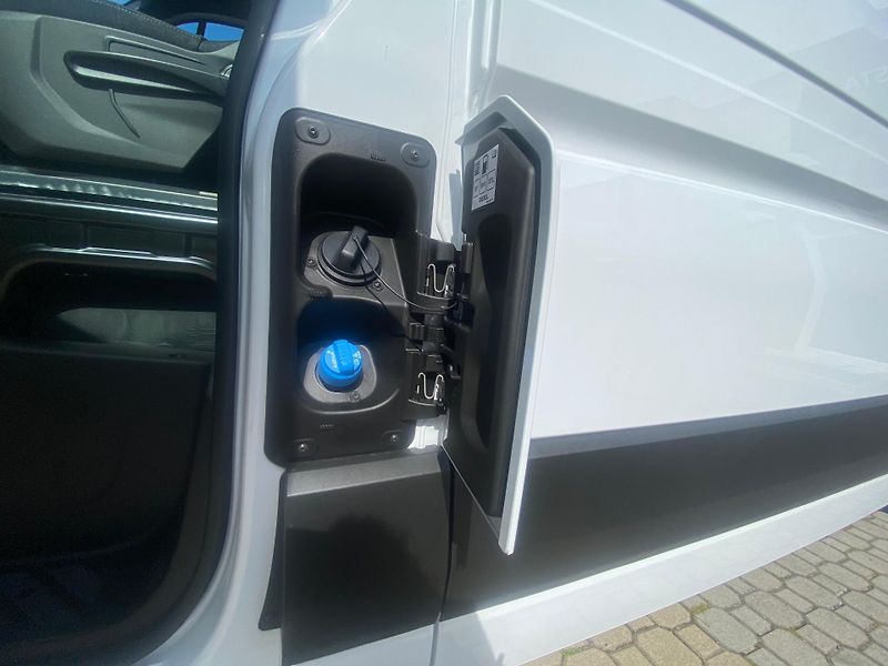 Renault Master (2026) L3H2P3 Blue dCi 150 Extra Euro - fotka 27 z 28