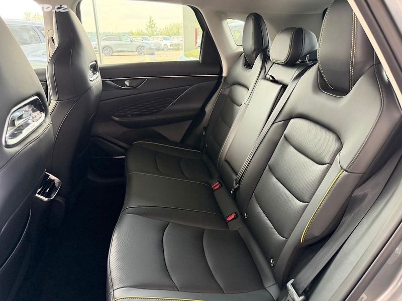 BAIC X55 (2025) ALL IN 130 kW Panorama DCT - fotka 20 z 30