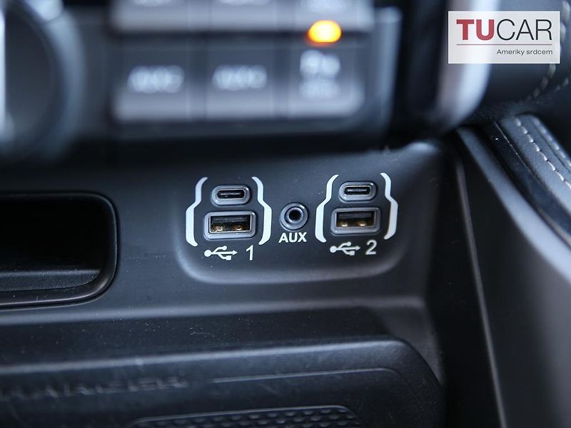 Dodge RAM (2021) TRX 6.2 V8  - fotka 25 z 39