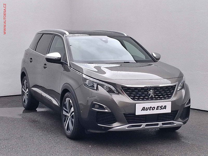 Peugeot 5008 (2017) 2.0 HDi, GT, AT, LED, panor - fotografie inzerátu