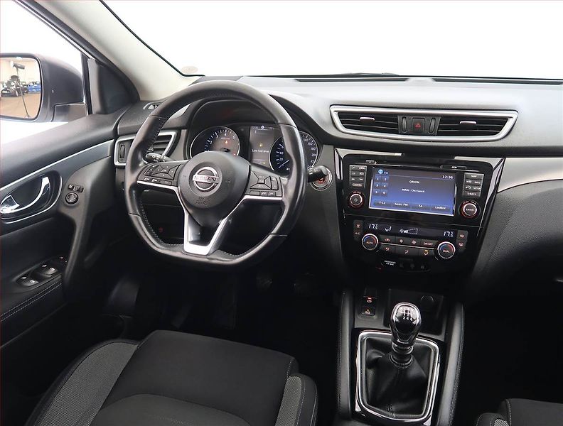 Nissan Qashqai (2017) 1.6 DIG-T, Serv.kniha, Navi - fotka 7 z 22