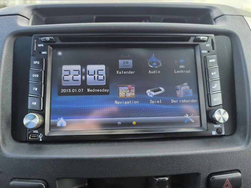 Toyota Hilux (2007) 2.5 D-4D SERVISNÍ KN,DOL KM - fotka 20 z 45
