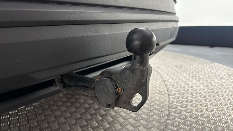 Škoda Karoq 2.0 TDI DSG 4x4 Ambition - fotka 27 z 27