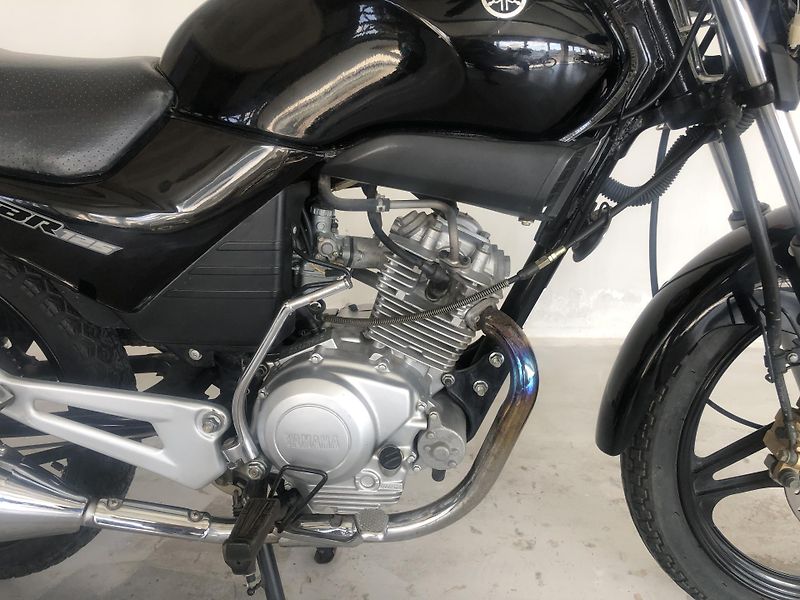 Yamaha YBR 125 - fotka 14 z 15