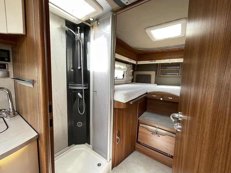 Frankia (2016) Exclusive 72, 3.5t, 1. majitel - fotka 17 z 28