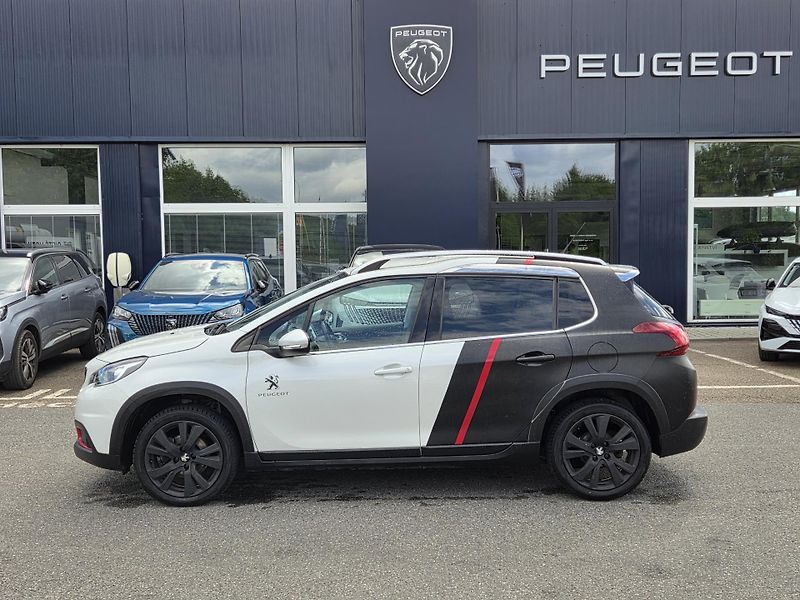 Peugeot 2008 (2016) 1.2 PT 110 ALLURE MAN 5 - fotka 2 z 29
