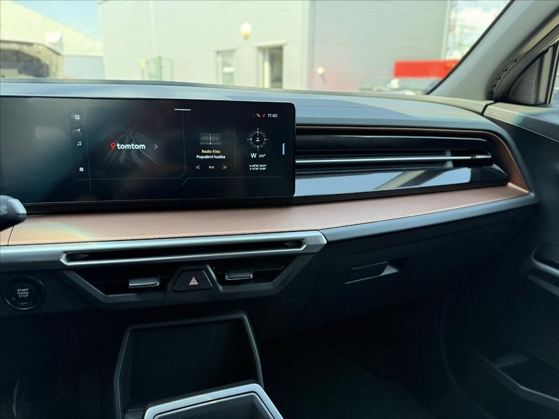 KGM Torres 1,5 GDI Hybrid 150kW Style - fotka 33 z 35