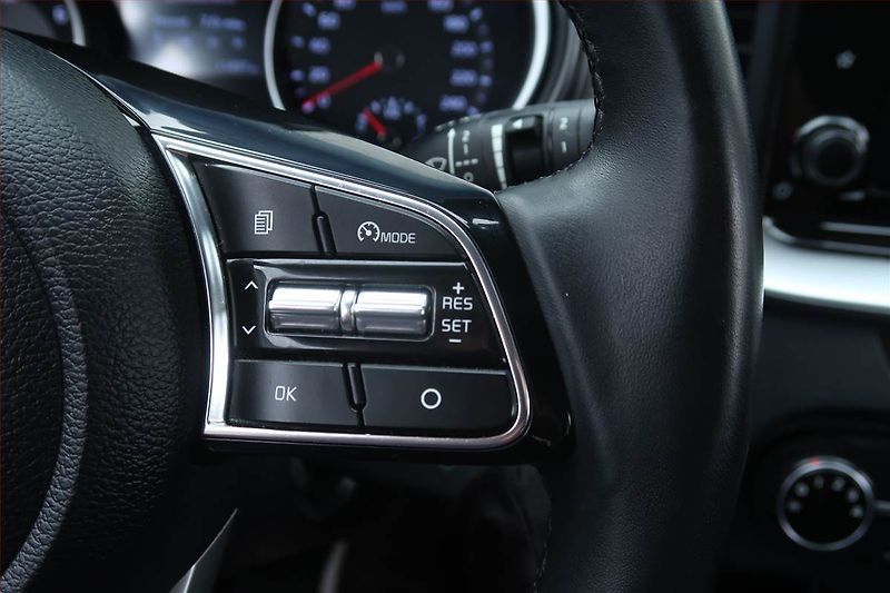 Kia Ceed (2021) Silver 1.0 T-GDI, Serv.kniha - fotka 18 z 20