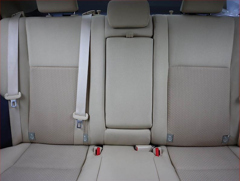 Toyota Corolla (2016) 1.4 D-4D, Serv.kniha, Tempomat - fotka 10 z 19