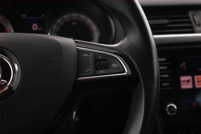 Škoda Octavia (2018) Style 1.4 TSI, Automat - fotka 17 z 19