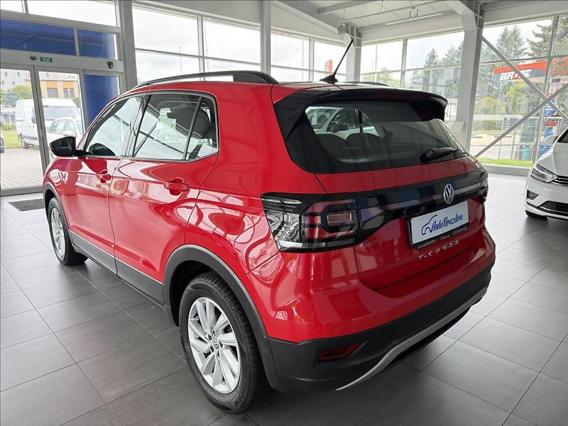 Volkswagen T-Cross 1,0   TSI 70kW,LIFE,SERVISKA - fotka 4 z 23